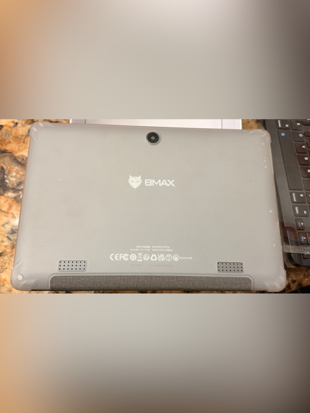 Silver Tablet - Slim Portable Tablet Computer